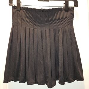 Black Pleated Mini Skirt